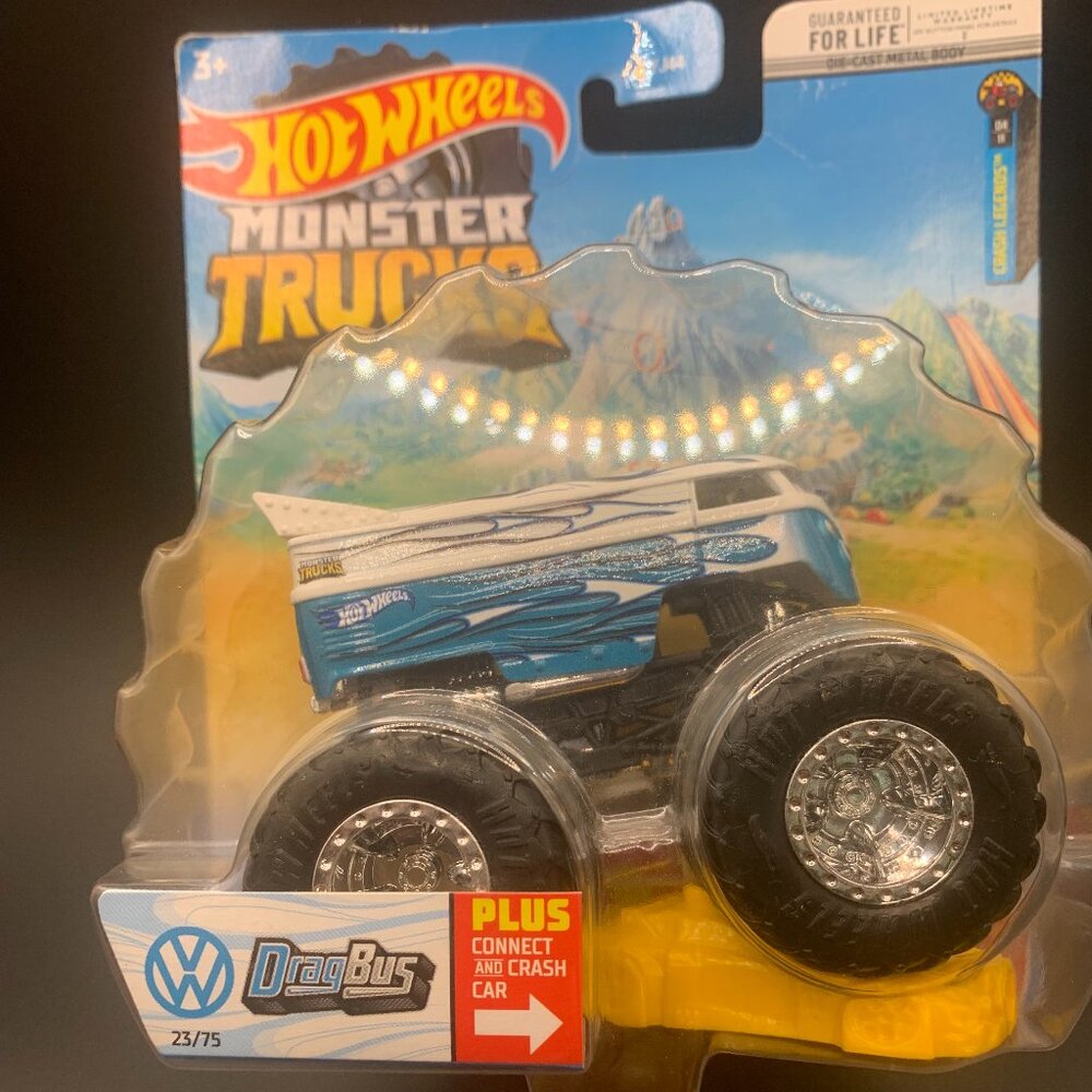 Hot Wheels Monster trucks Drag Bus Plus Connect And Crash Car NEW IN PACKAGE